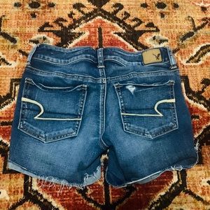 Women’s American Eagle MIDI Shorts Size 2